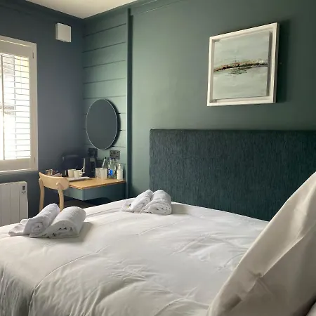 Guest house The Lemon Leaf Cafe Bar And Townhouse Kinsale