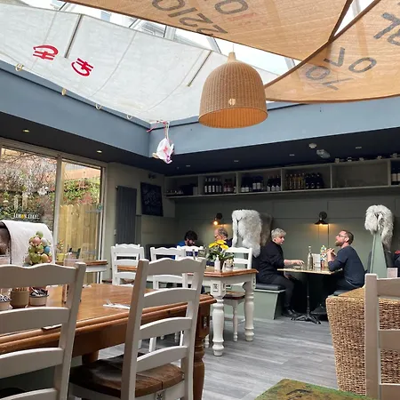 The Lemon Leaf Cafe Bar And Townhouse 4*